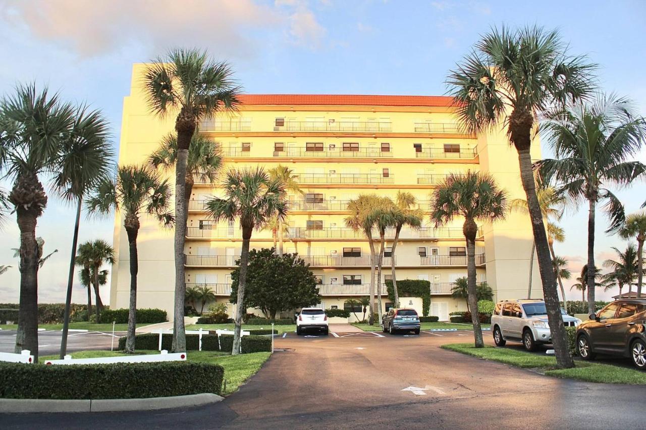 Ocean Breeze Condo ジェンセン・ビーチ エクステリア 写真