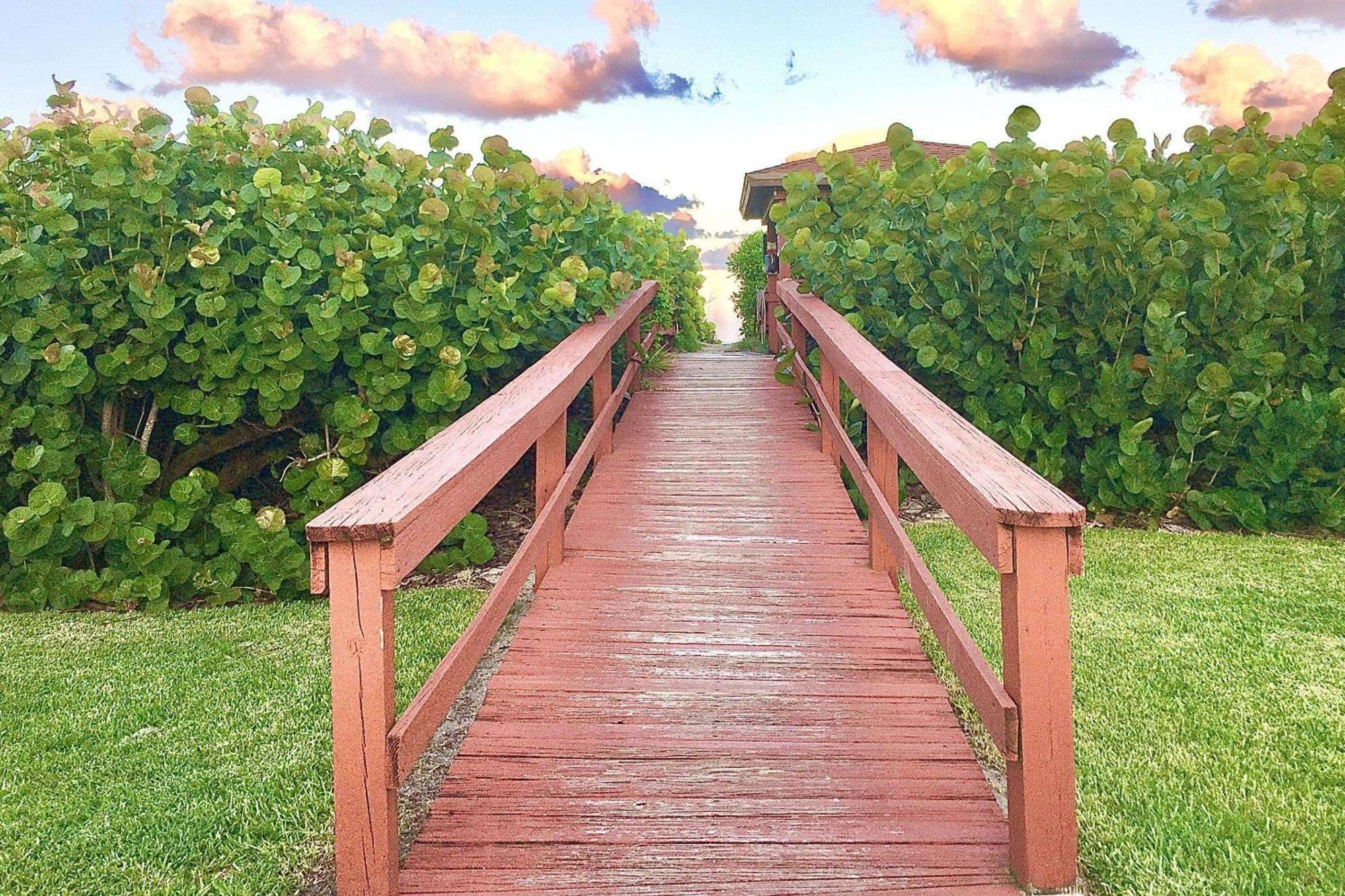 Ocean Breeze Condo ジェンセン・ビーチ エクステリア 写真